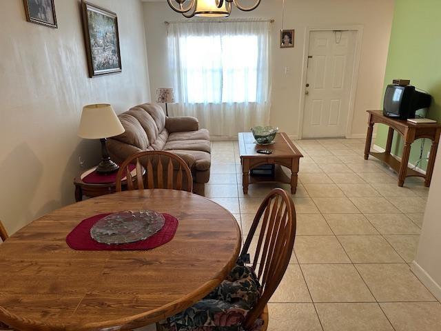 7500 NW 5th Ct 205, Margate, FL, 33063/$74,900 2 7500 NW 5th Ct 205