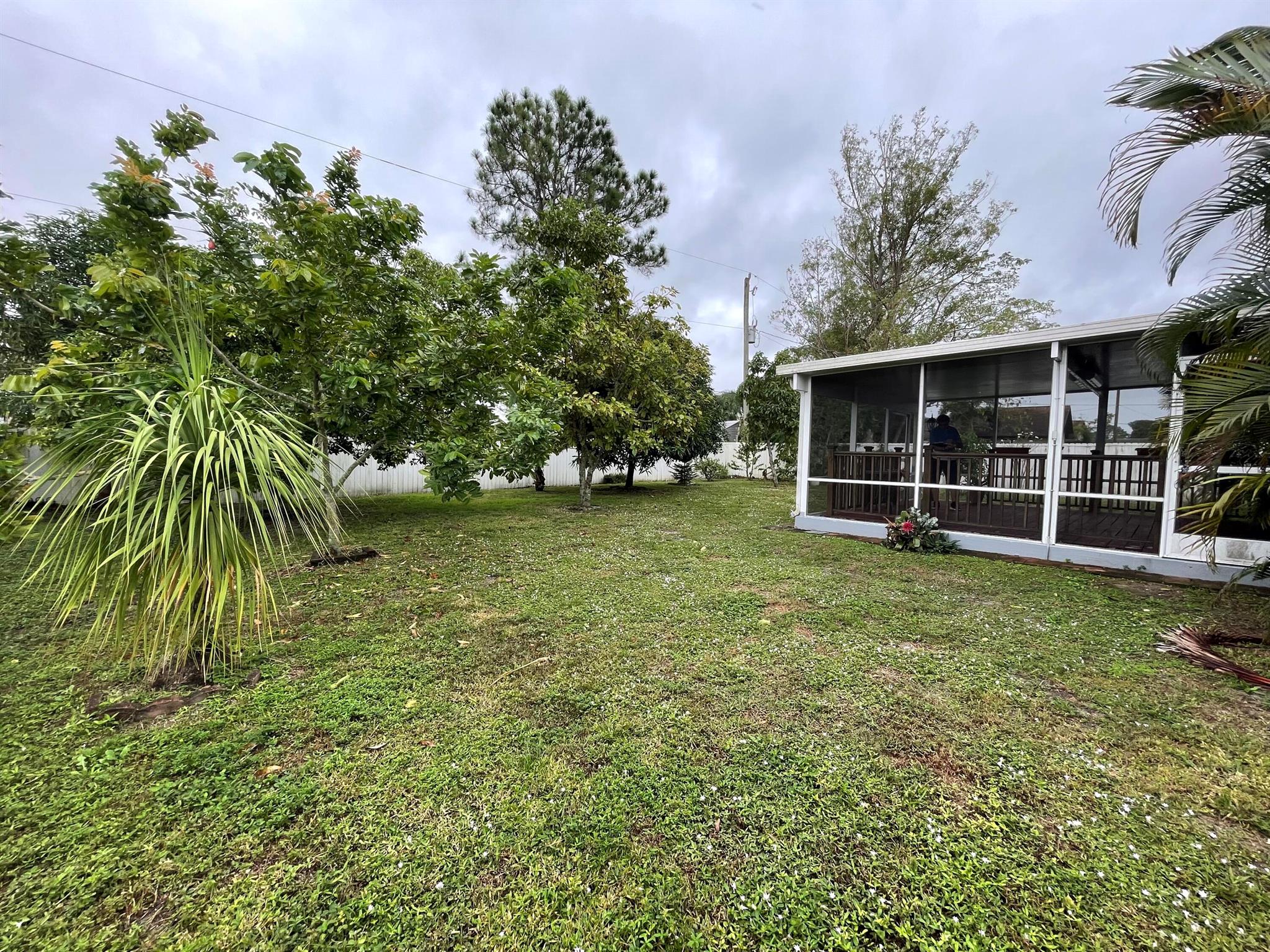 PORT ST LUCIE SECTION 25 - Residential Lease