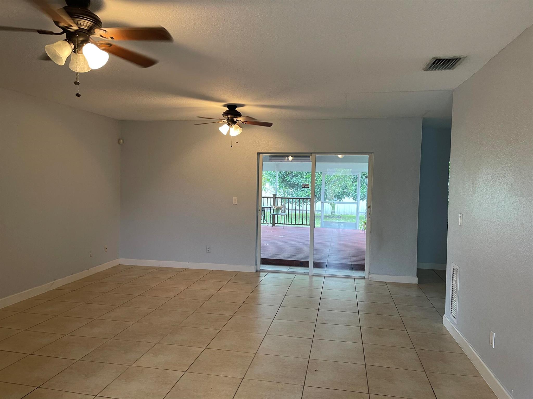 PORT ST LUCIE SECTION 25 - Residential Lease