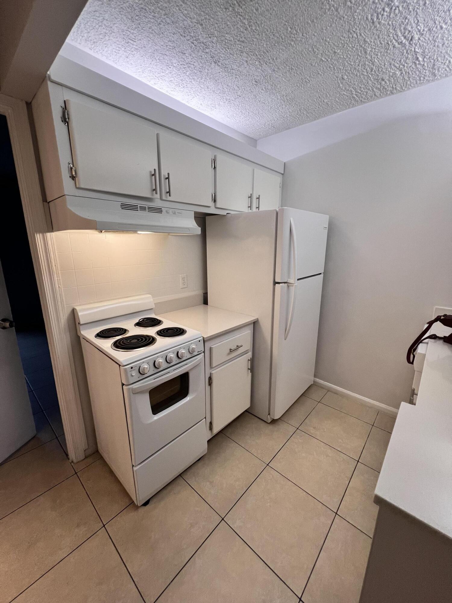 CROSS CREEK CONDO - Residential
