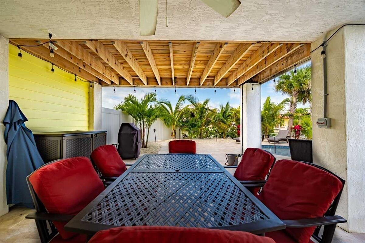 223 Sombrero Beach Boulevard 1