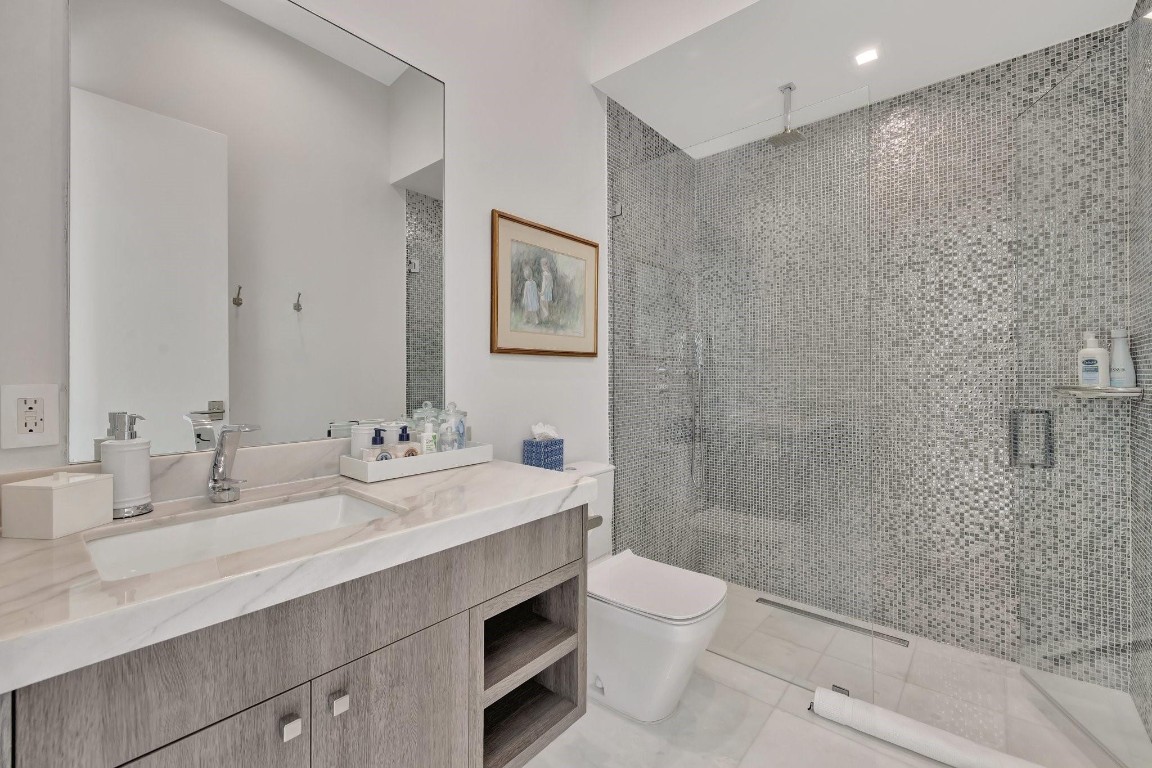 Seven Isles - Residential