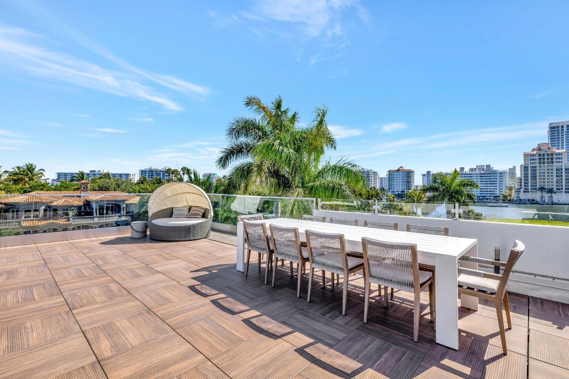 Seven Isles - Residential