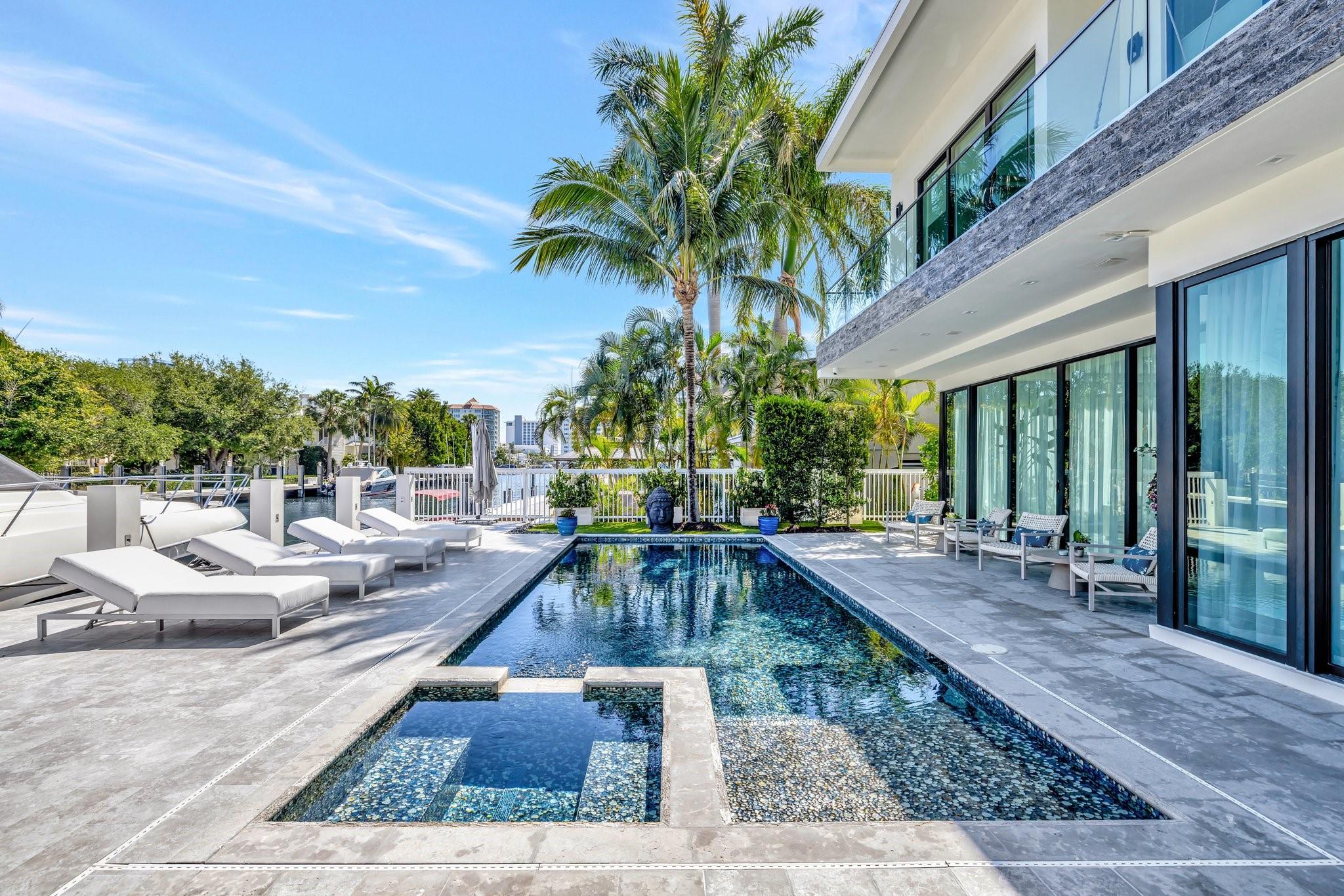 Seven Isles - Residential