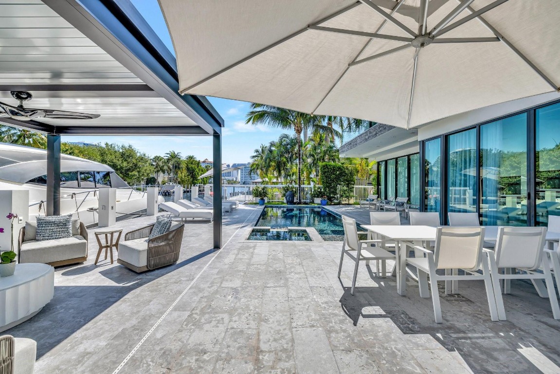 Seven Isles - Residential