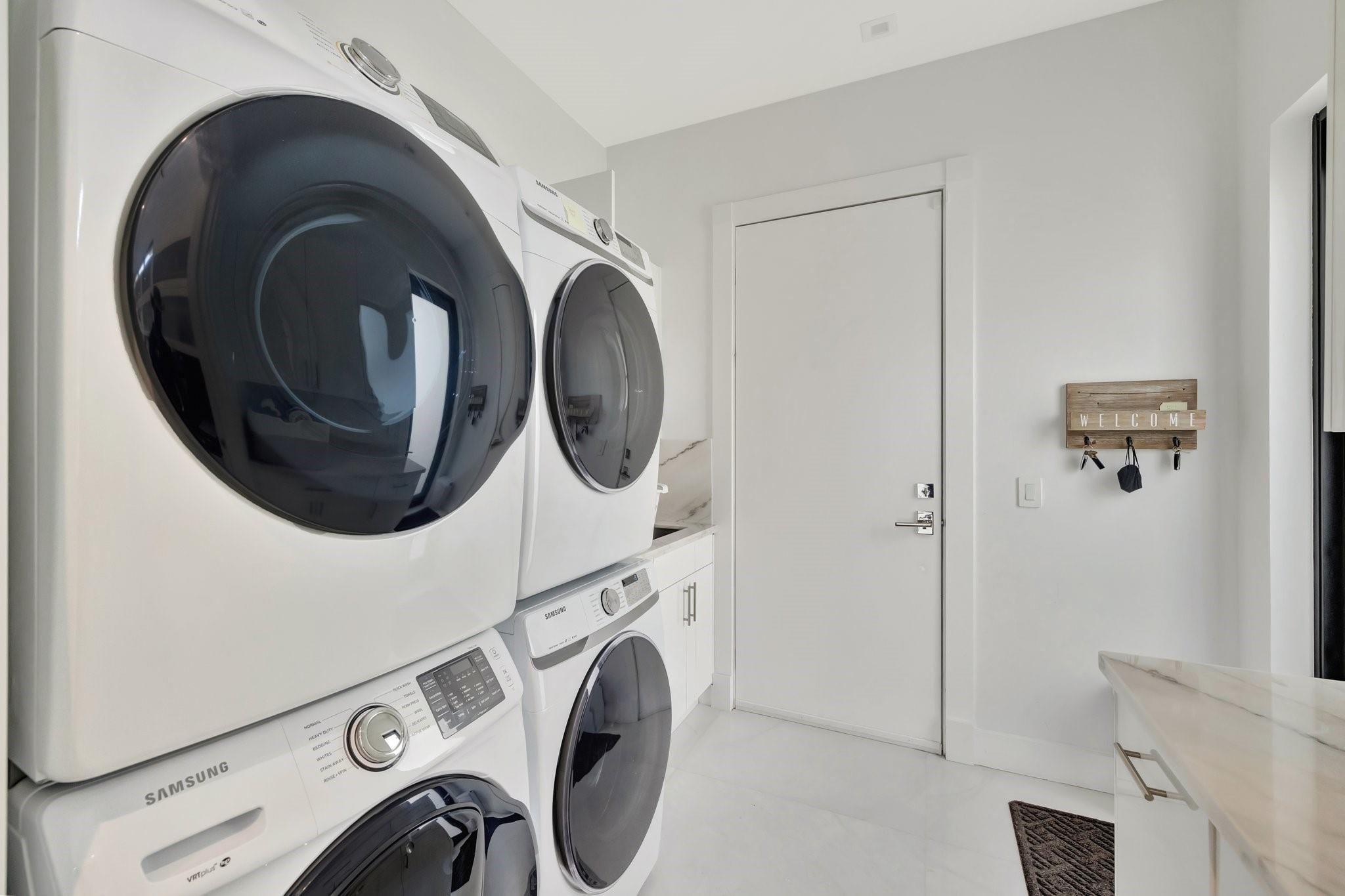 Seven Isles - Residential