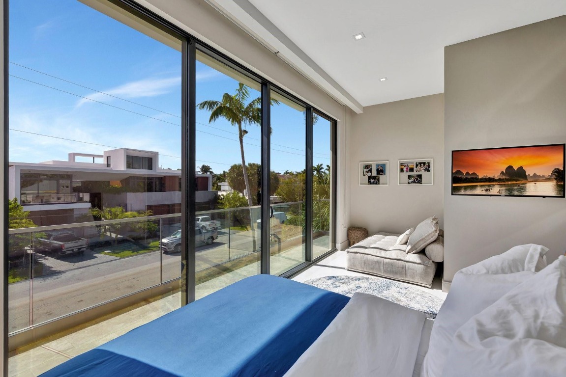 Seven Isles - Residential