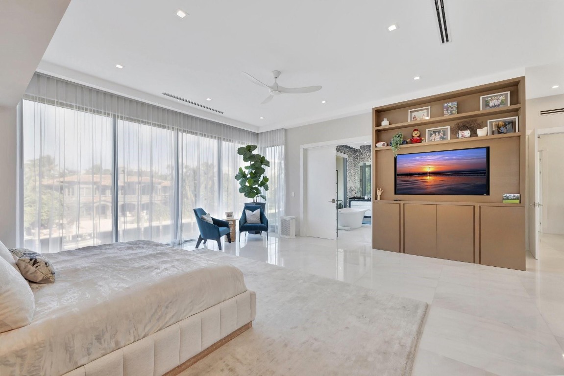 Seven Isles - Residential