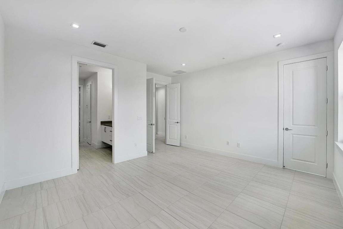 ATLANTIC GROVE PLAT NO 2 - Residential