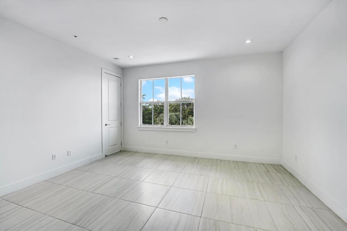 ATLANTIC GROVE PLAT NO 2 - Residential