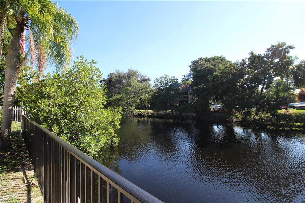 Manor Grove - Residential