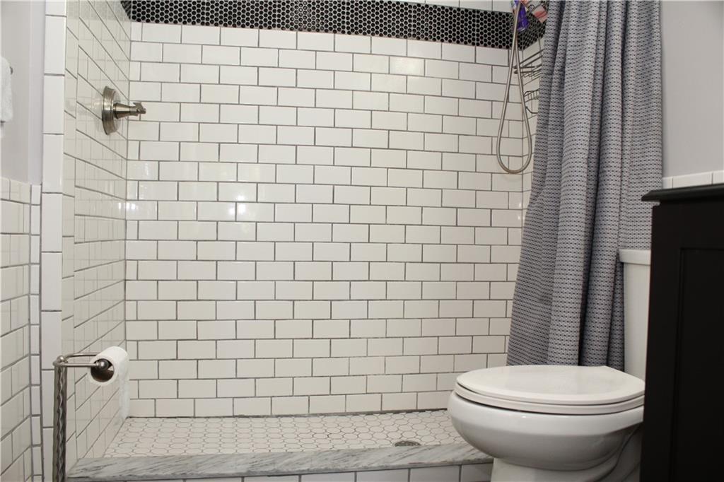 Manor Grove - Residential