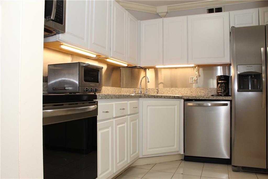 Manor Grove - Residential