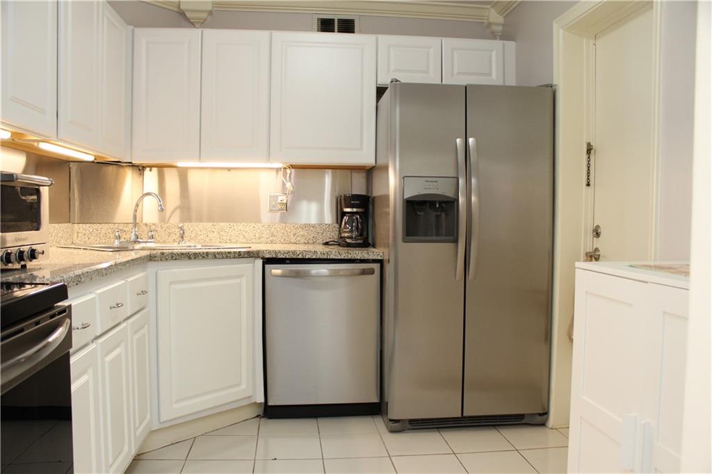 Manor Grove - Residential