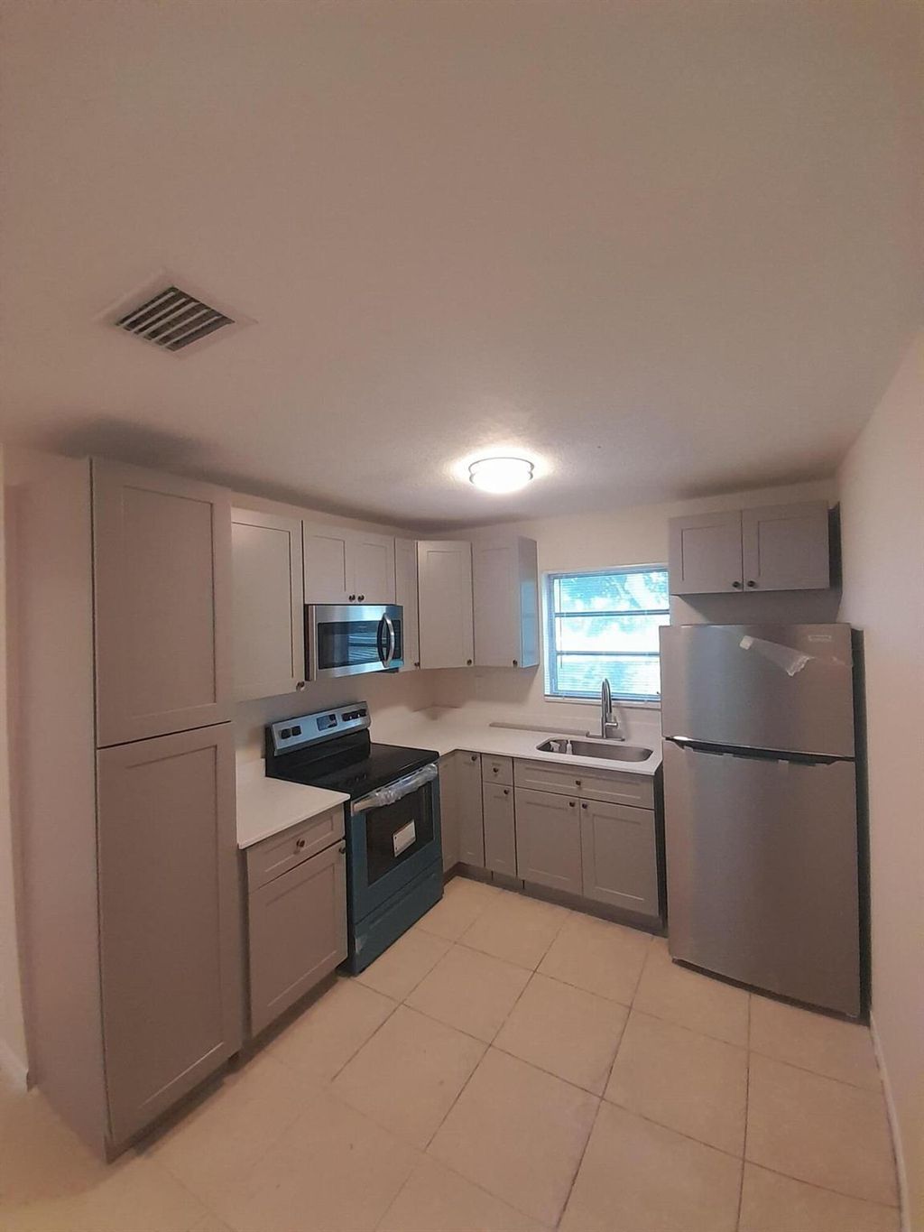 Photo of 412 Conniston Road #B, West Palm Beach, FL 33405 (MLS # R11113718)