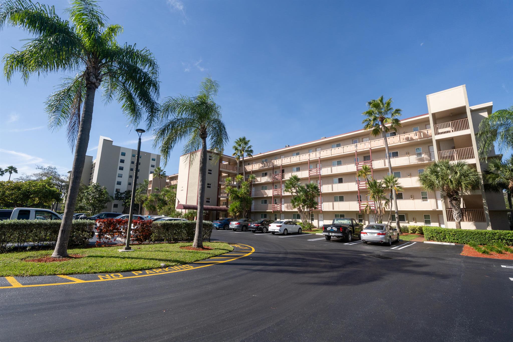 CYPRESS BEND IV-10 CONDO - Residential Lease