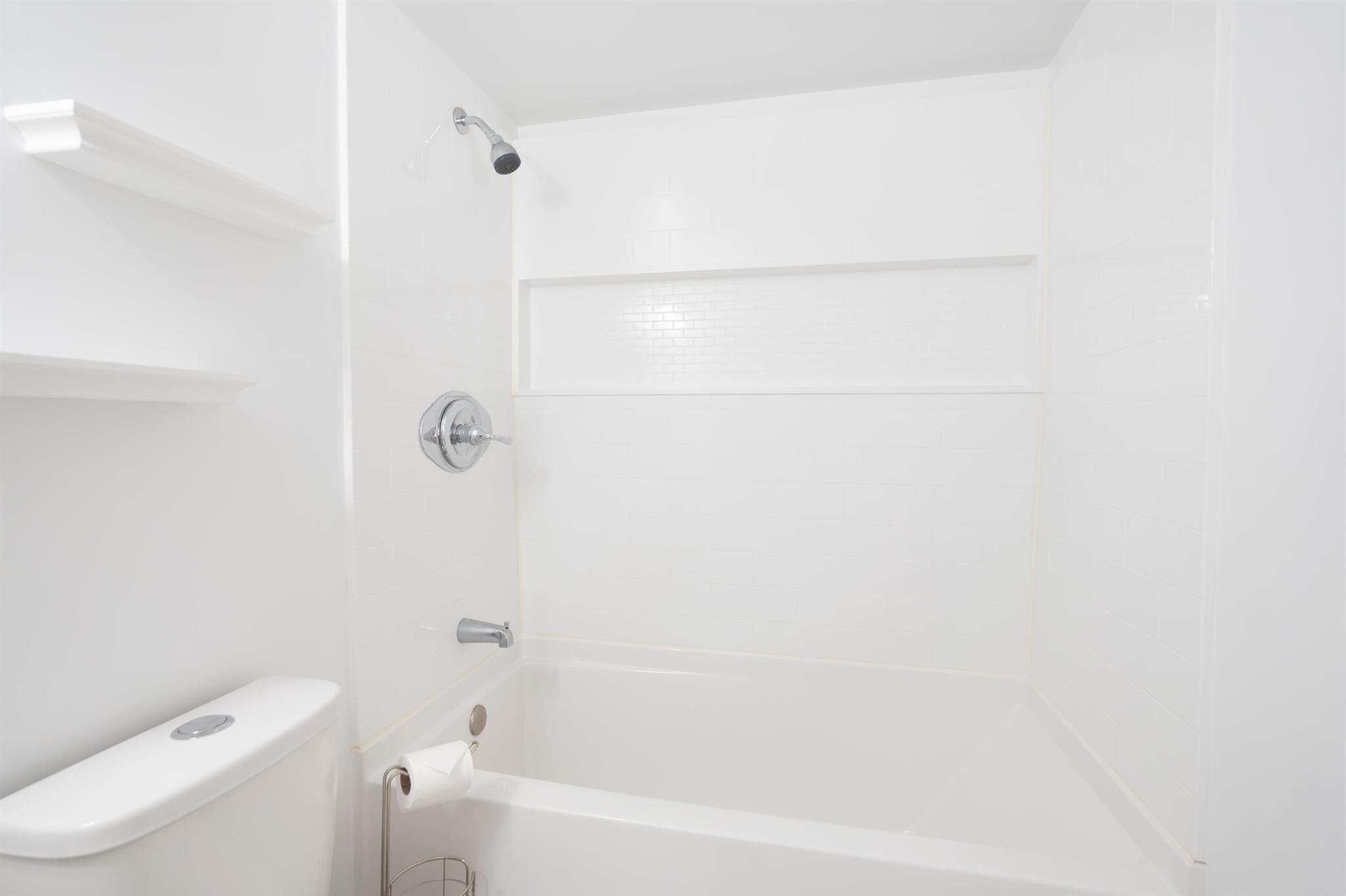 CYPRESS BEND IV-10 CONDO - Residential Lease