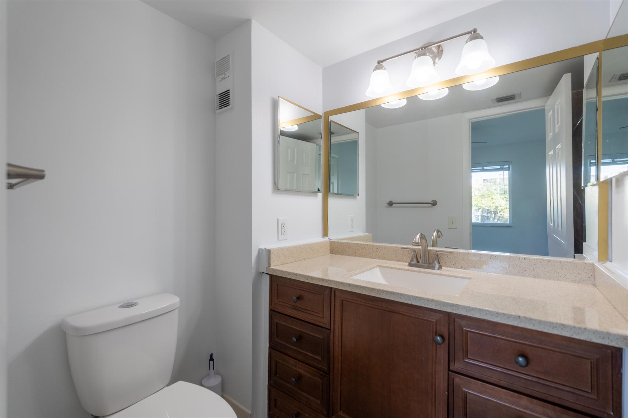 CYPRESS BEND IV-10 CONDO - Residential Lease