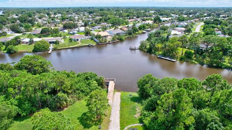 A home in Port St Lucie