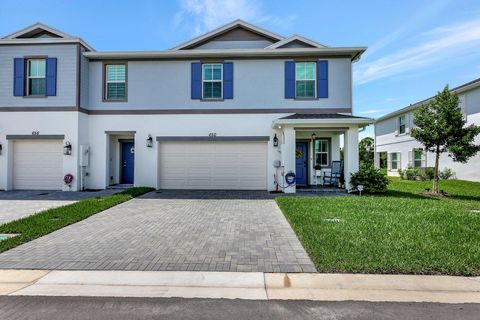 A home in Port St Lucie