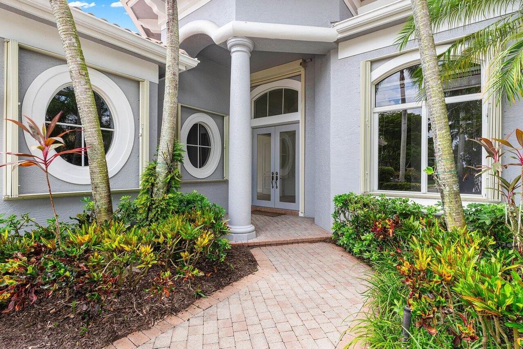 Photo of 7976 Villa D Este Way, Delray Beach, FL 33446 (MLS # R11016552)