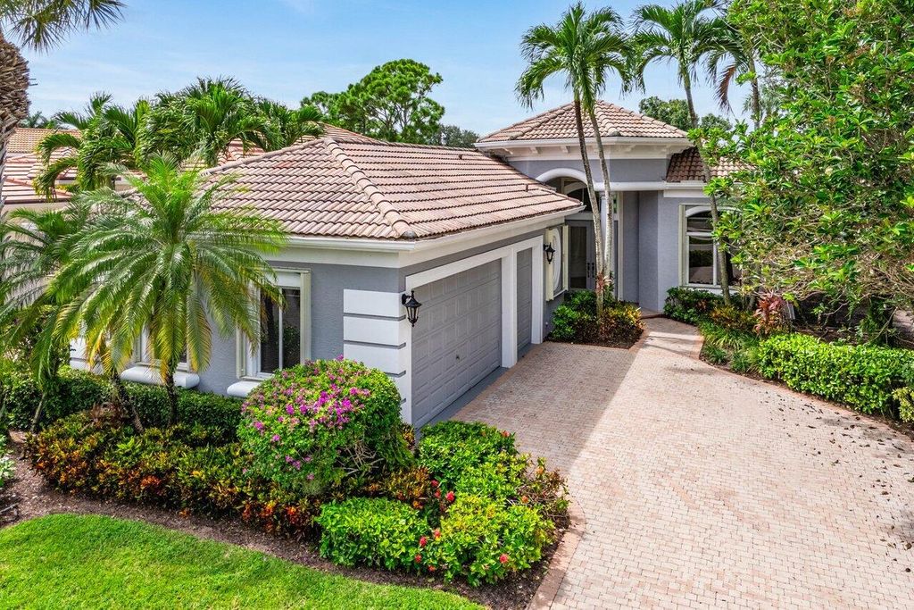 Photo of 7976 Villa D Este Way, Delray Beach, FL 33446 (MLS # R11016552)