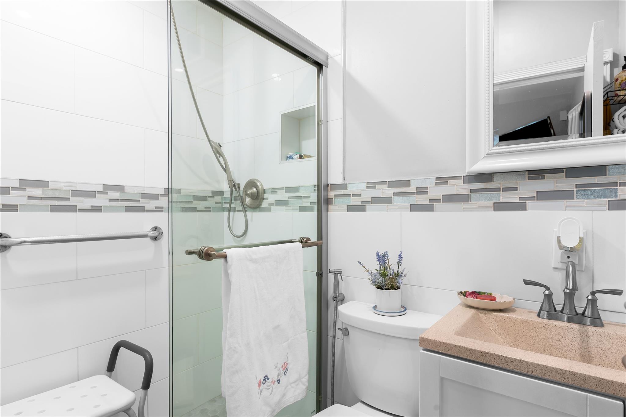 Hollywood Lakes Sec 1-32 - Residential