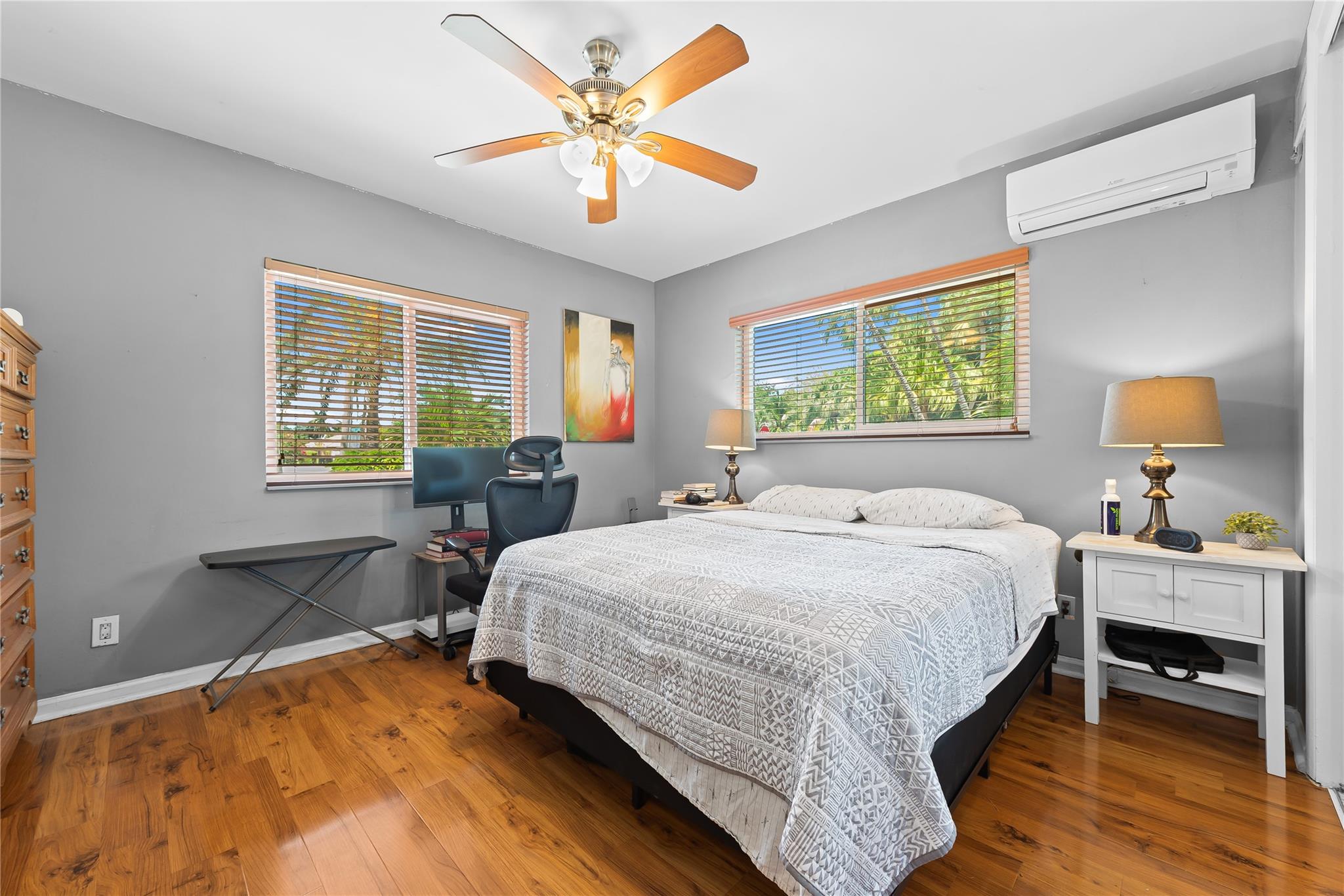 Hollywood Lakes Sec 1-32 - Residential