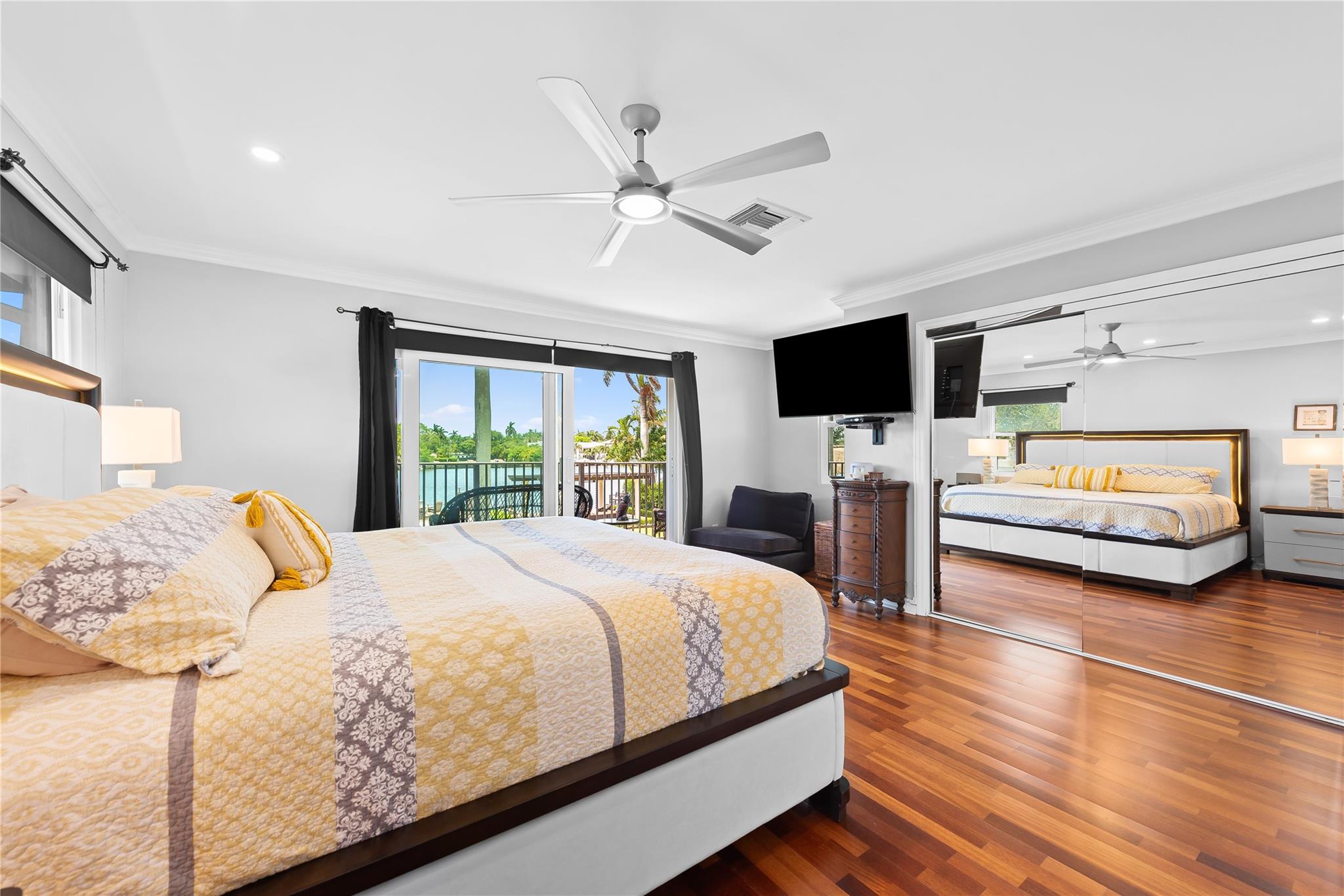 Hollywood Lakes Sec 1-32 - Residential