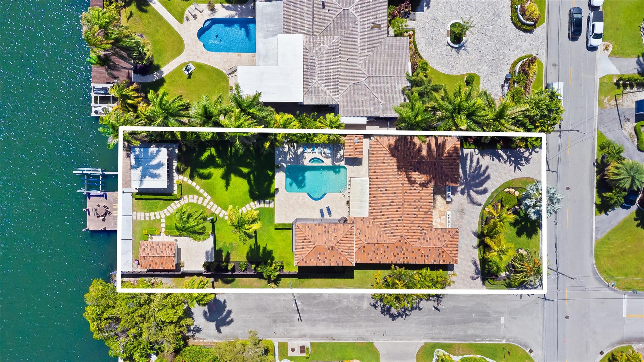 Hollywood Lakes Sec 1-32 - Residential