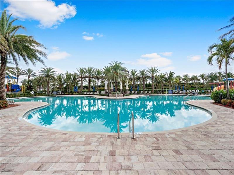 MiraLago - Residential