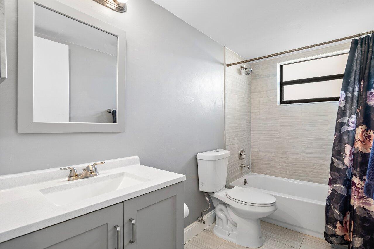 VENETIAN TERRACE CONDO - Residential