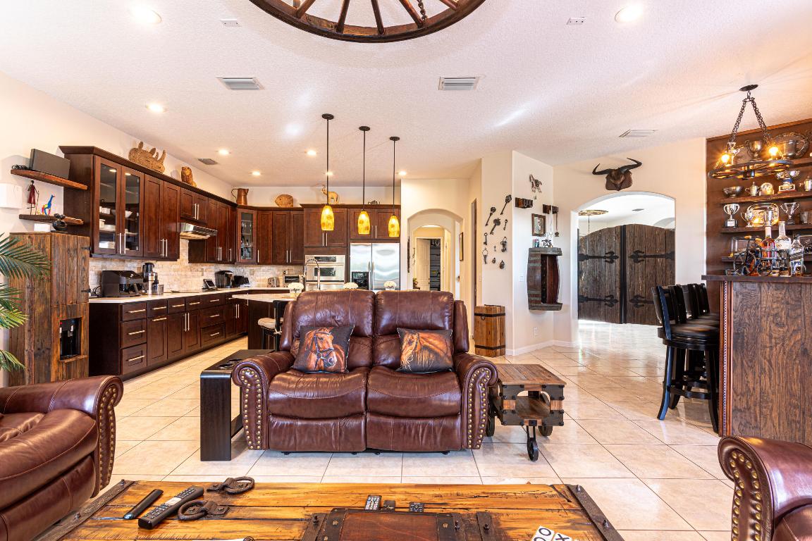 MADISON GREEN 1 - Residential