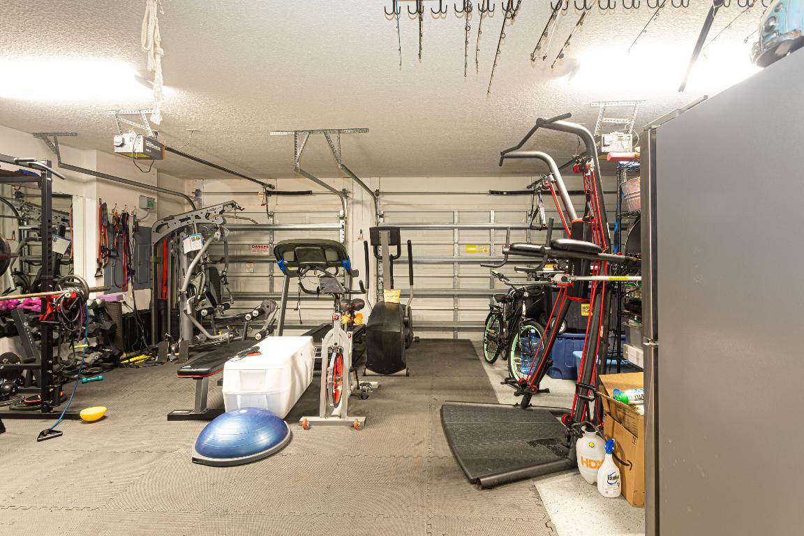 MADISON GREEN 1 - Residential