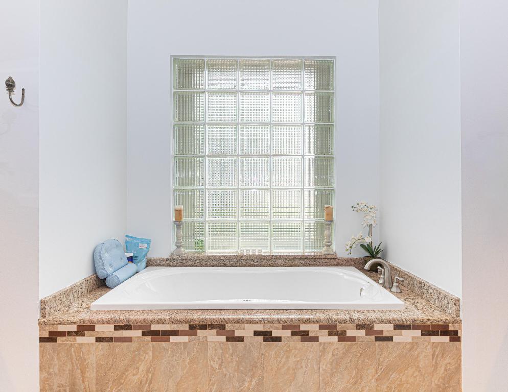 MADISON GREEN 1 - Residential