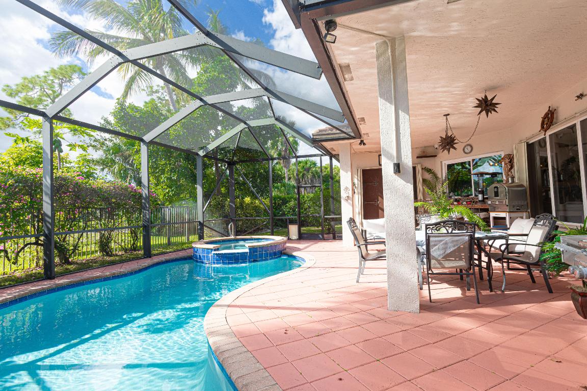 MADISON GREEN 1 - Residential