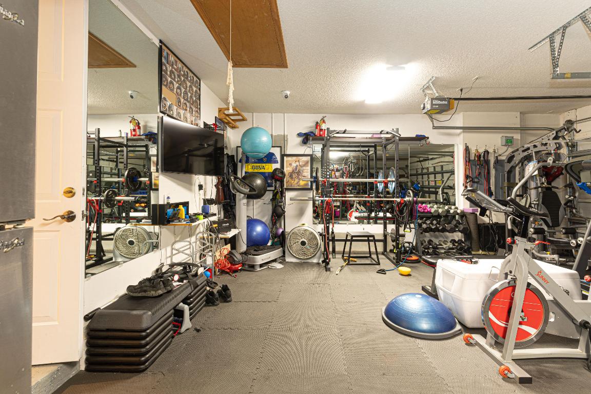 MADISON GREEN 1 - Residential