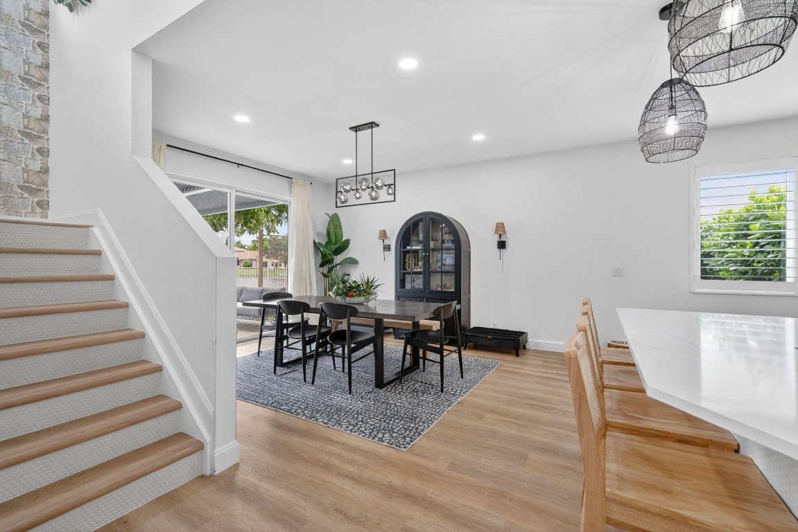 BANYAN TRAILS - Residential