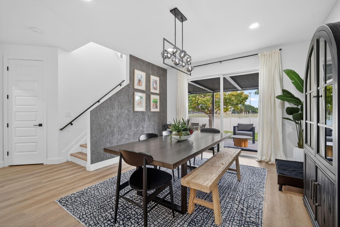 BANYAN TRAILS - Residential