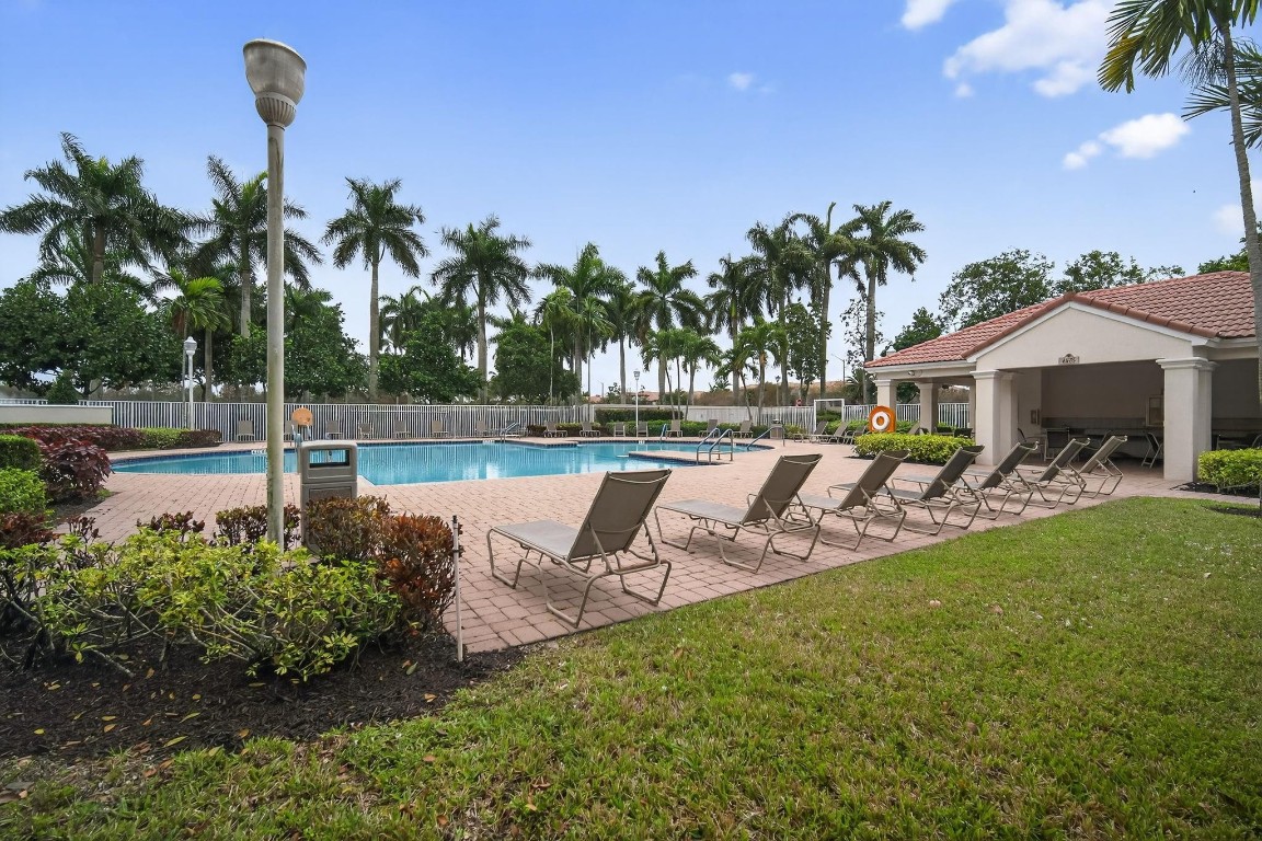 BANYAN TRAILS - Residential