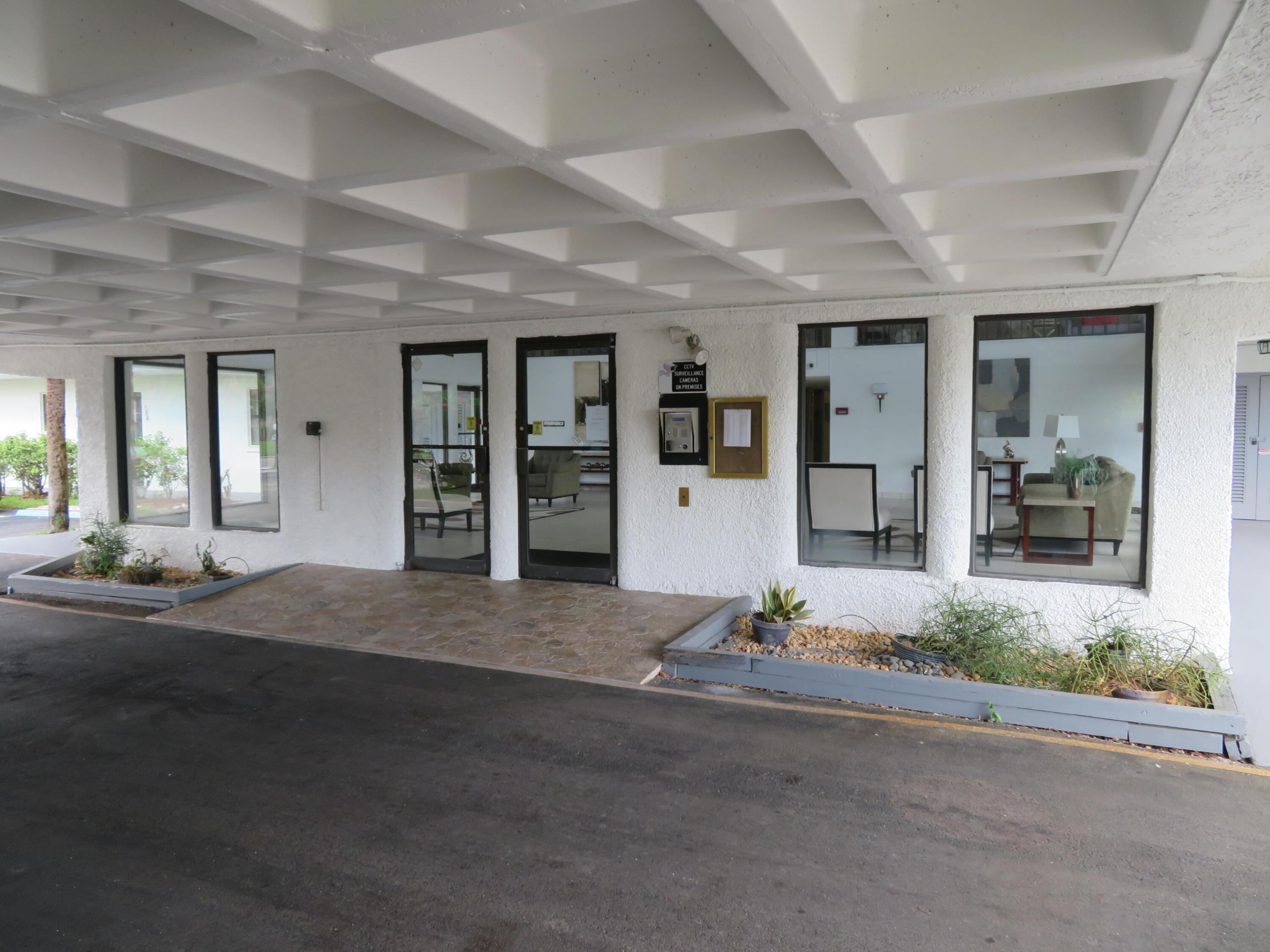 View photos, virtual tours, details... 9233 SW 8th Street 119