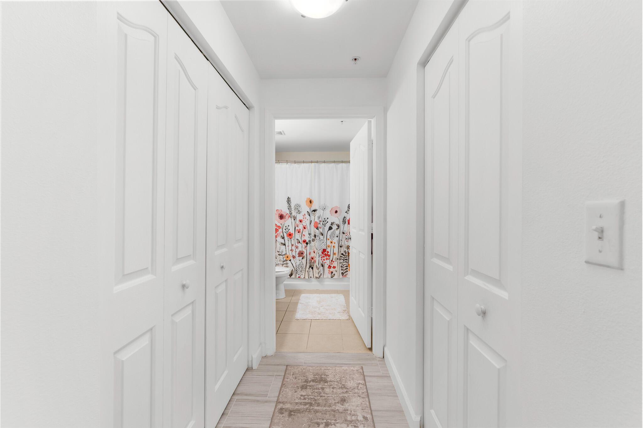 PINEAPPLE GROVE VILLAGE C - Residential Lease