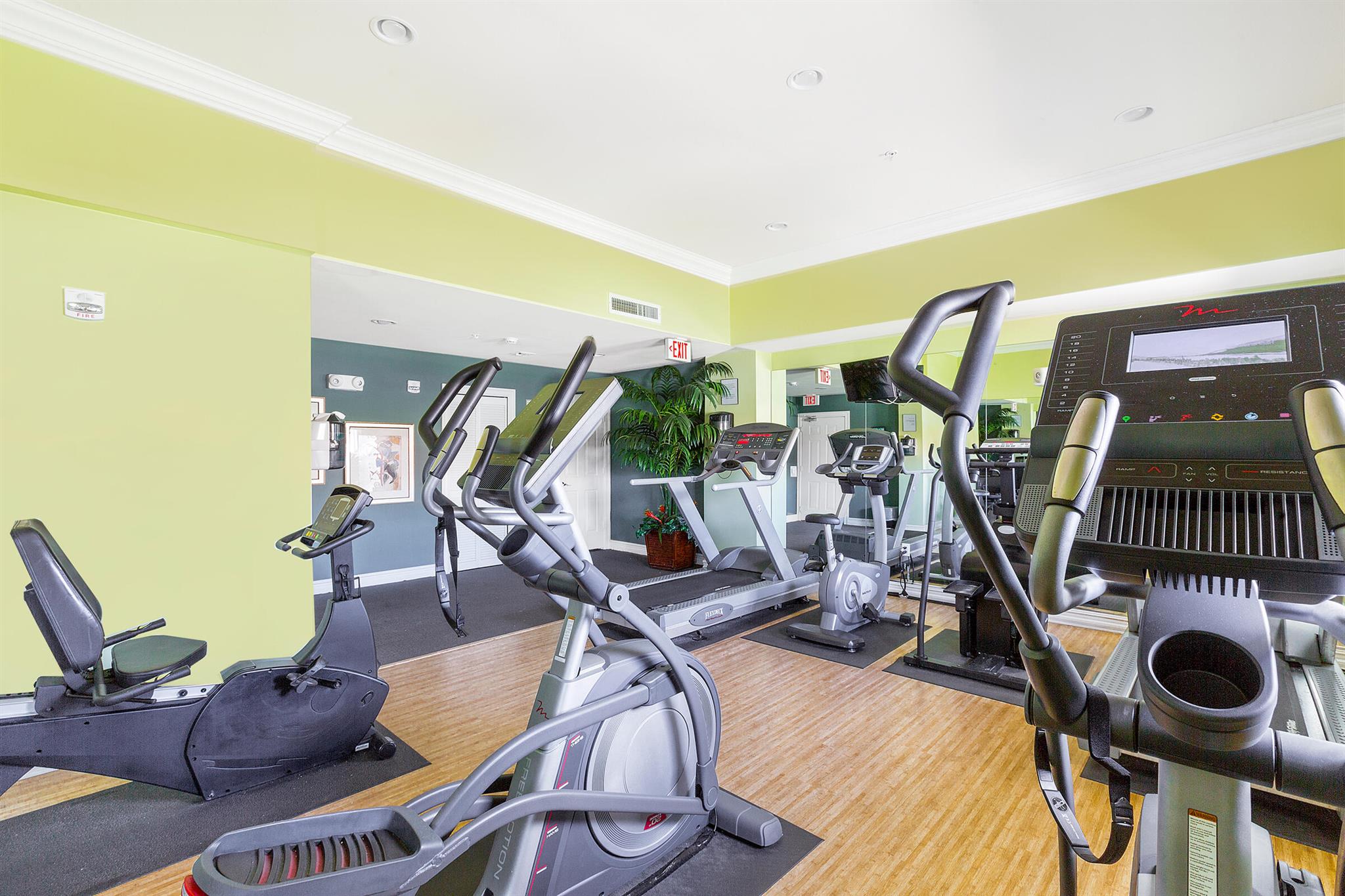 PINEAPPLE GROVE VILLAGE C - Residential Lease