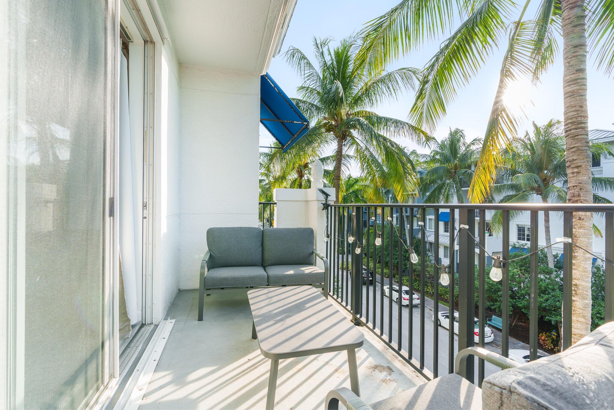 PINEAPPLE GROVE VILLAGE C - Residential Lease