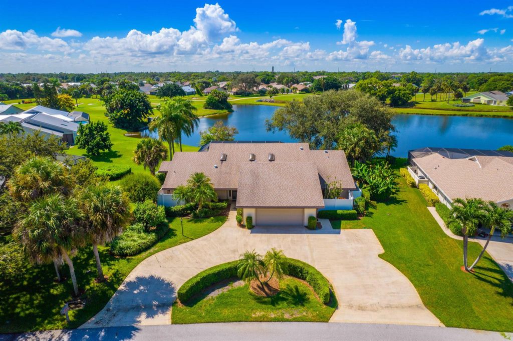 Photo of 7034 SE Bunker Hill Drive, Hobe Sound, FL 33455 (MLS # R11026886)