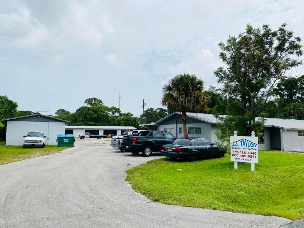 RUHLMAN SUBDIVISION - Land