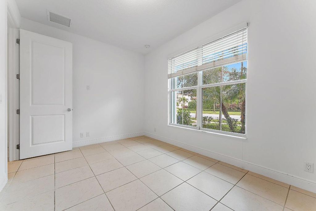 Photo of 4137 Faraday Way, Palm Beach Gardens, FL 33418 (MLS # R10940298)