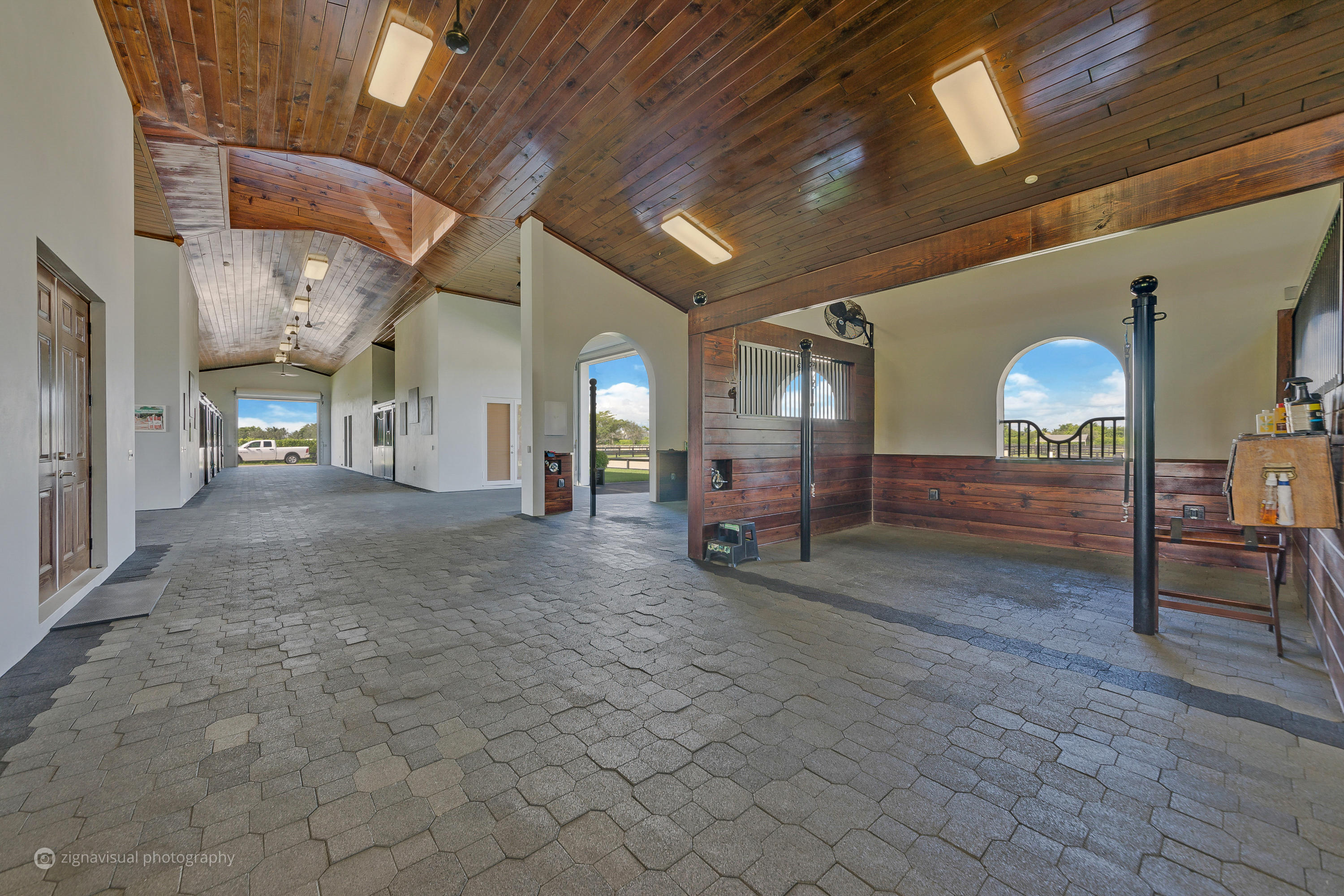 FARMS AT EQUESTRIAN CLUB - Residential