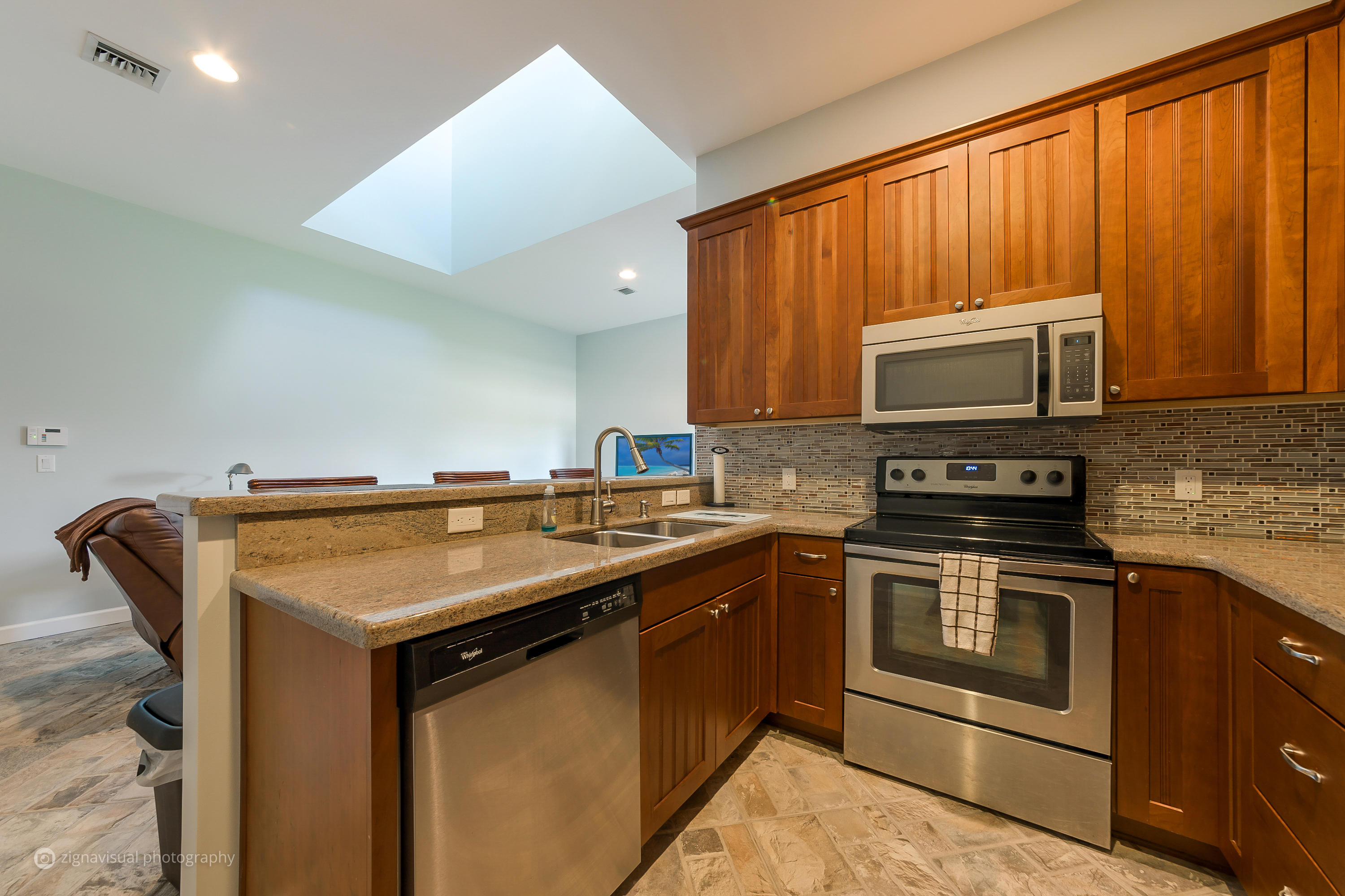 FARMS AT EQUESTRIAN CLUB - Residential