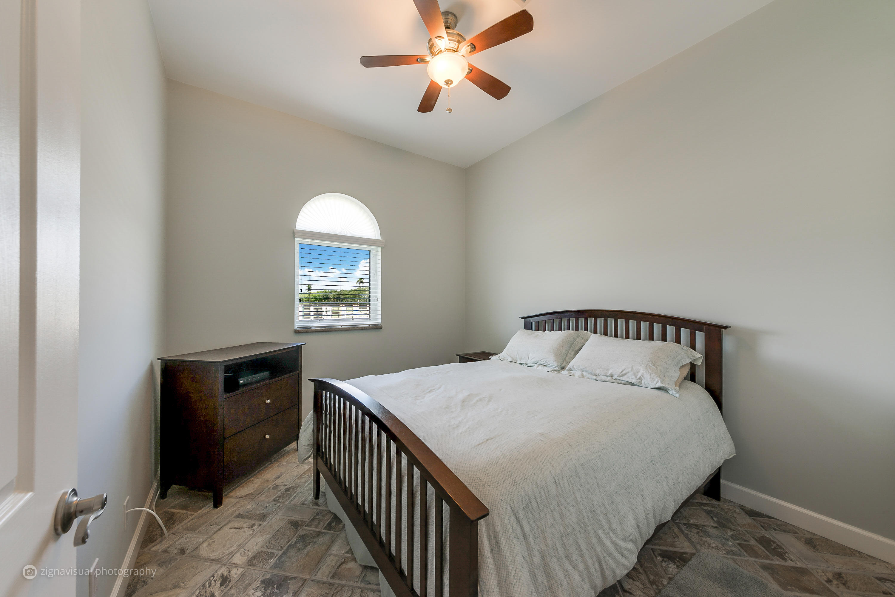 FARMS AT EQUESTRIAN CLUB - Residential